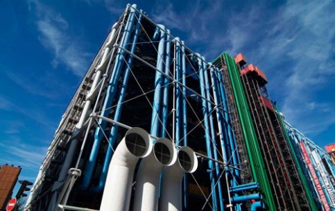 Centre Georges Pompidou was built in the style of high-tech architecture. There are the Musée National d'Art Moderne – an outstanding collection of modern art, a vast public library and IRCAM - a centre for music and acoustic research 